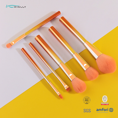 Ясный пластиковый макияж перемещения ручки чистит оранжевые волосы щеткой нейлона 6PCS